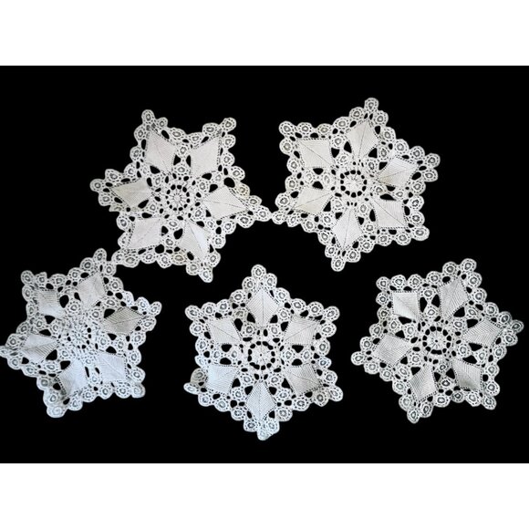 Handmade Crochet  Doilies Set Of 5 White 6 Point Vintage - Picture 1 of 5